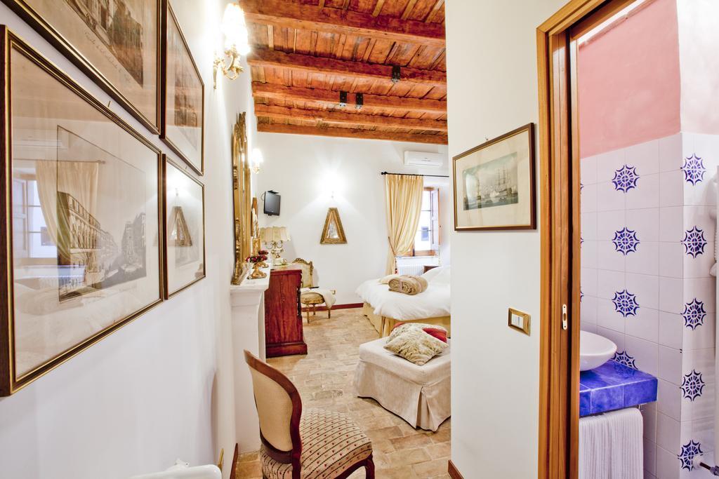 B&B Il Marchese Del Grillo Sulmona Værelse billede